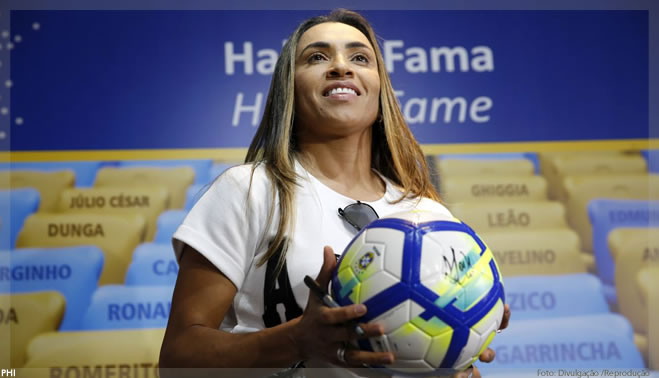 Neo Química contrata craque Marta